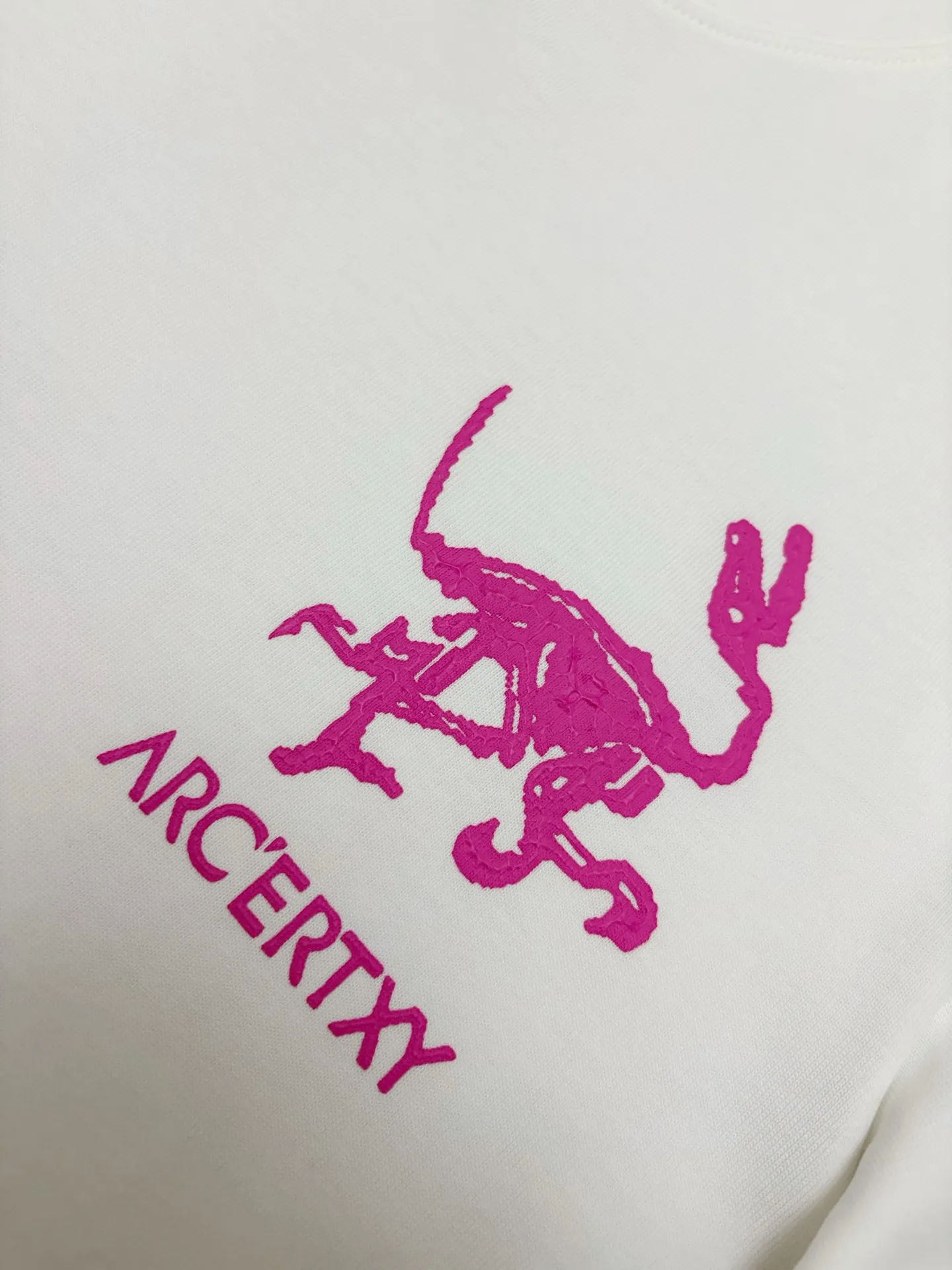 Arcteryx T 【Arcteryx ， 】 New Arrival ， Premium Versatile ， Same Style Arcteryx ， T ， ， ， logo logo ！ ， ， ， ， ， ， ， ！！ ， ， 。 ， 。 ， ， ！！ Sizes：S、M、L、XL、XXL